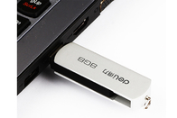 مصنع توريد 64G 2.0 اللون الأحمر دوارة تويست معدن USB مع شعار مخصص وحزمة العلامة التجارية تظهر الحياة